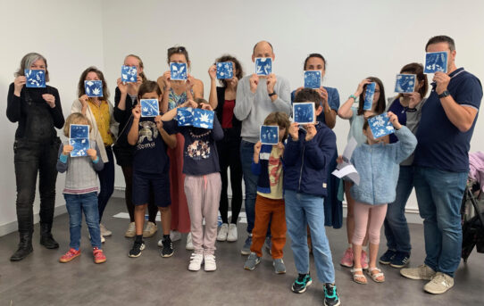 Atelier cyanotype à la médiathèque de Houilles